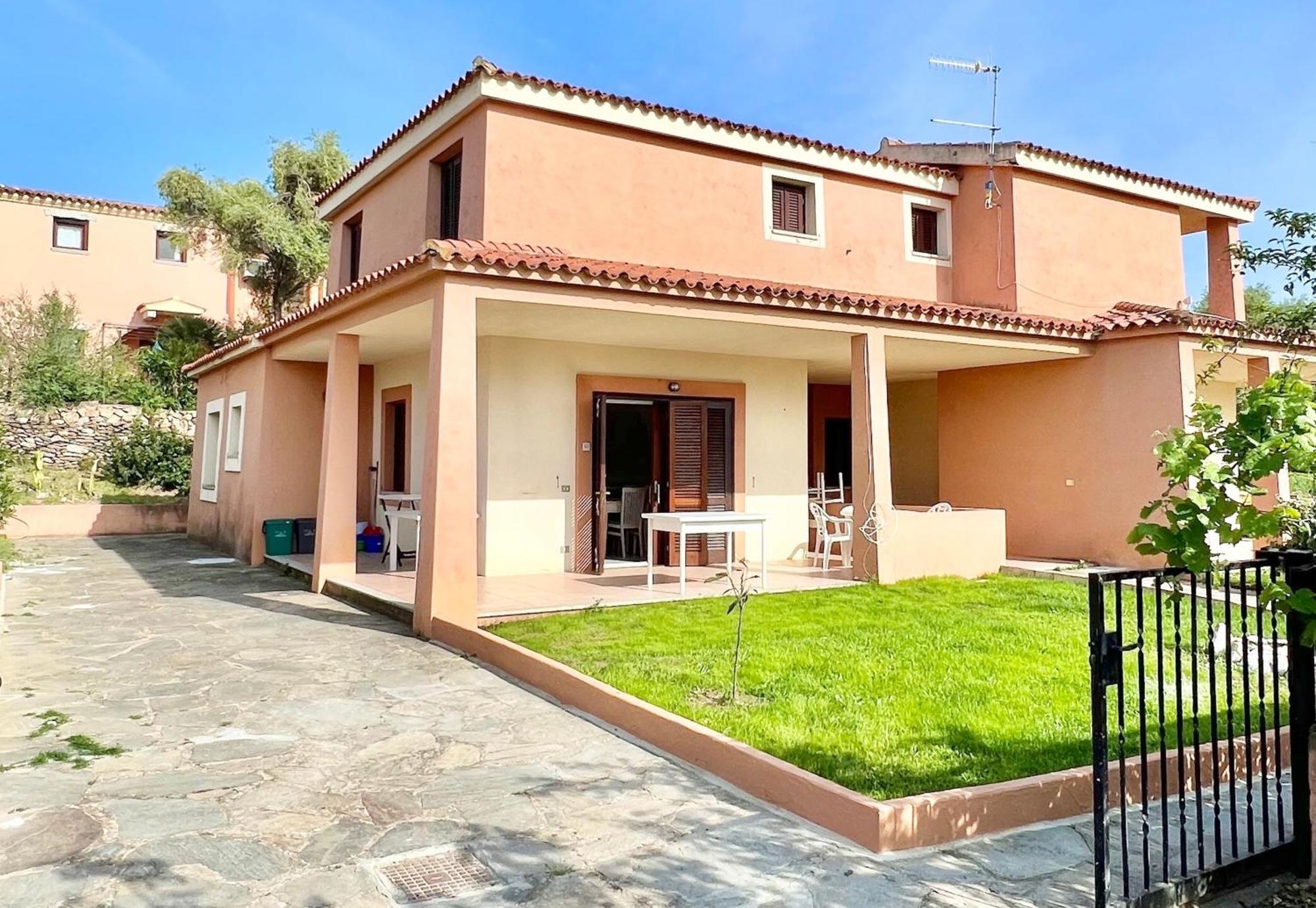 סאן תאודורו Iss Travel, Gli Asfodeli - Large Apartments With Private Terrace מראה חיצוני תמונה