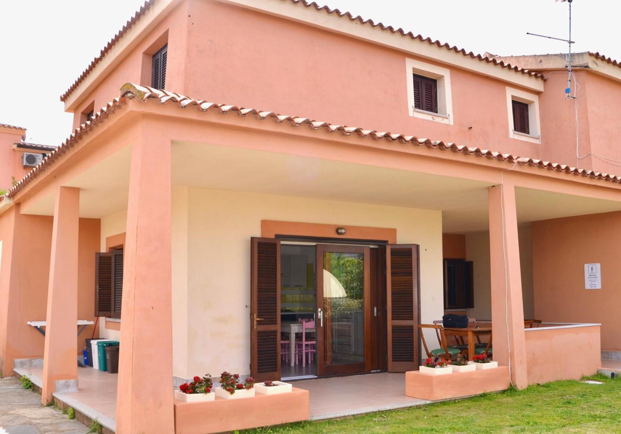 סאן תאודורו Iss Travel, Gli Asfodeli - Large Apartments With Private Terrace מראה חיצוני תמונה